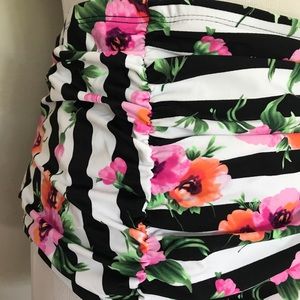 NWT XXL floral stripped high waist swimsuit bottom